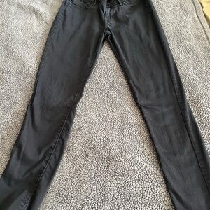 Elegant Black Skinny Jeans for Women